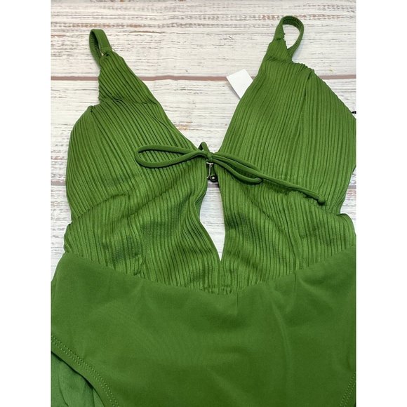 NWT ROBIN PICCONE Basil Green One piece SWIMSUIT SIZE 4 - Picture 2 of 6